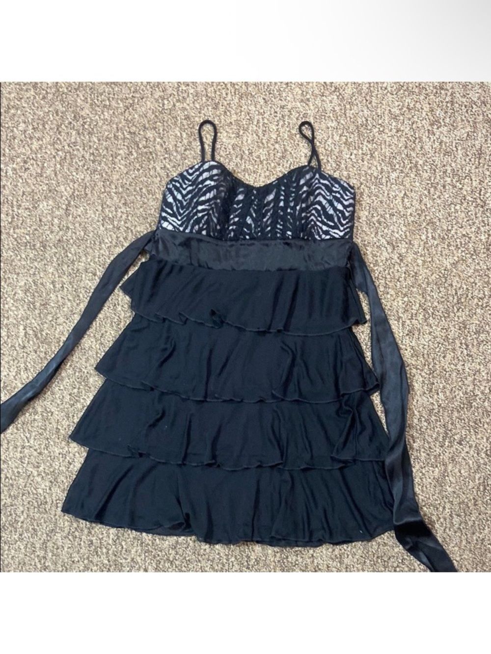 SWEET STORM WOMAN DRESS SIZE M